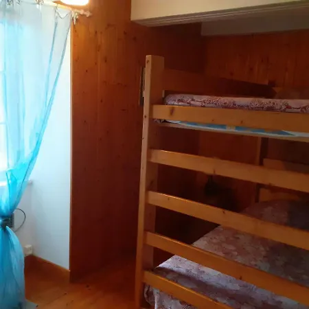 Salles-la-source, 3 Pieces, 6 Personnes - Fr-1-601-341 Сasa de vacaciones Salles-la-Source